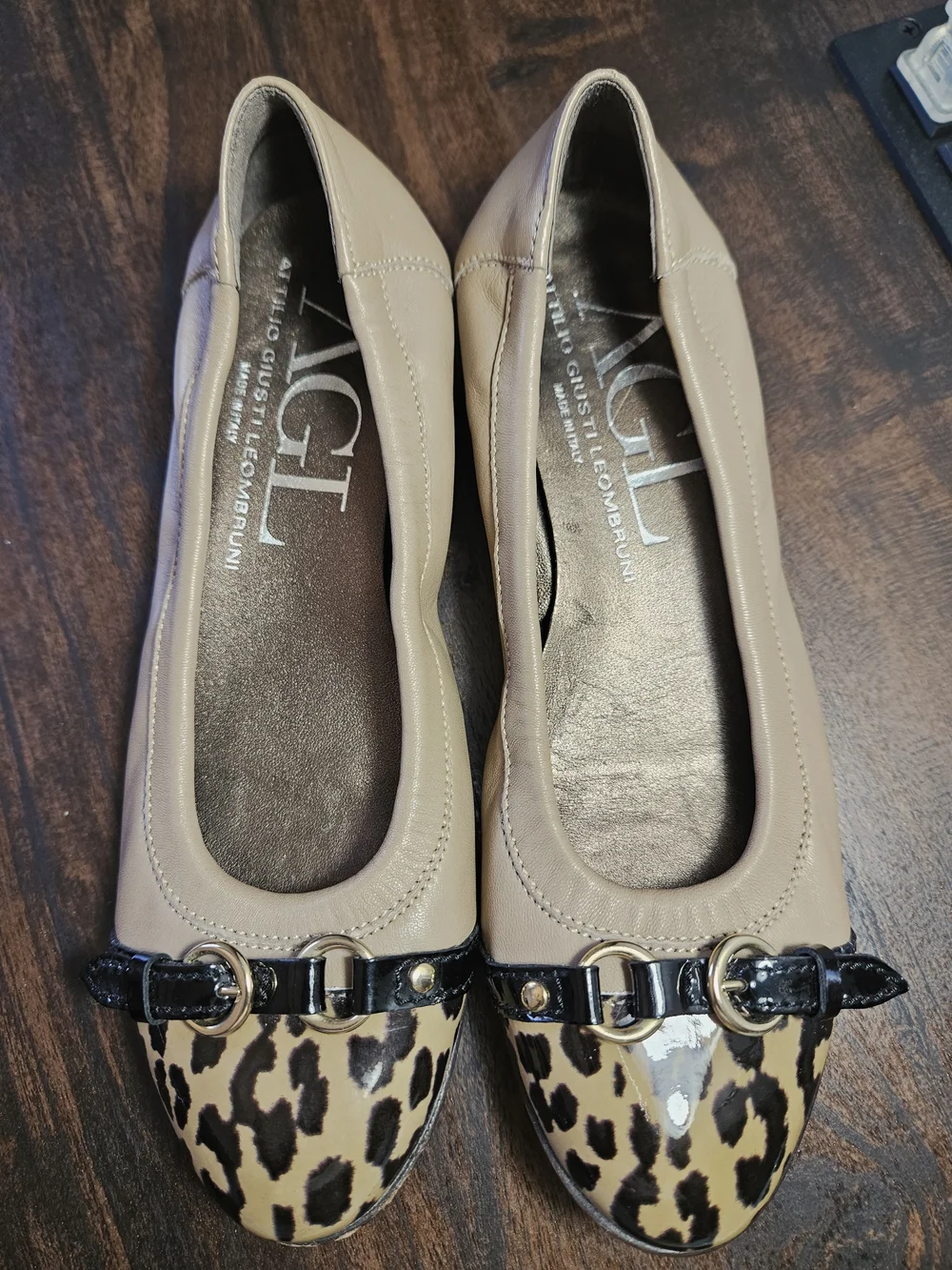 AGL Atilio Giusti Leombruni,Balet Flats Leopard-Print Toe and Black Trim,Size 35